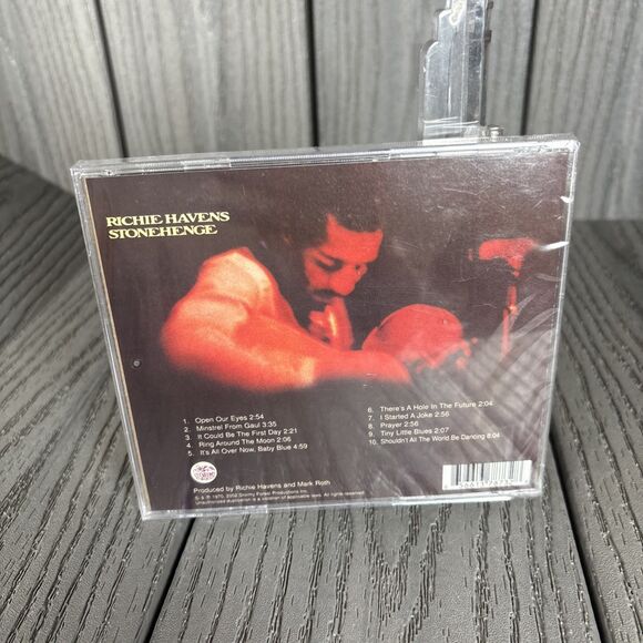 RICHIE HAVENS Stonehenge Unavailable In The US Bob Dylan & Bee Gees Covers NEW - Picture 2 of 3